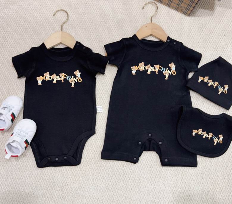 Moschino sz59 66 73 80 85 90 107